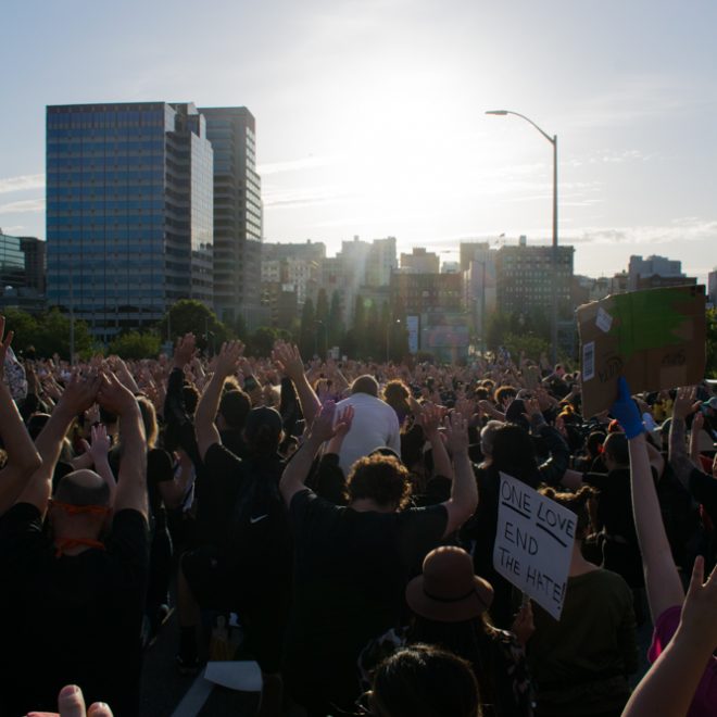 Portland_Protesters_on_the_Morrison_Bridge_on_June_3,_2020